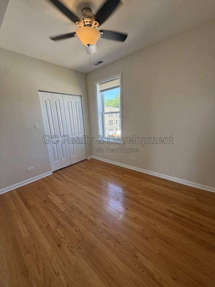 4842 N Albany Ave #3 - Photo 3 of 12