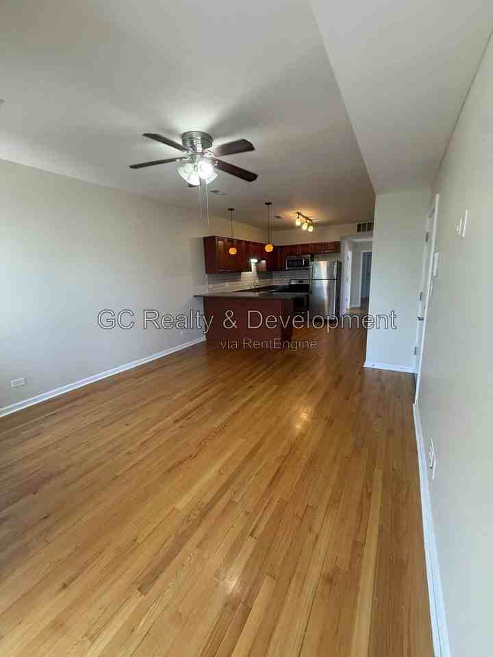 4842 N Albany Ave #3 - Photo 6 of 12