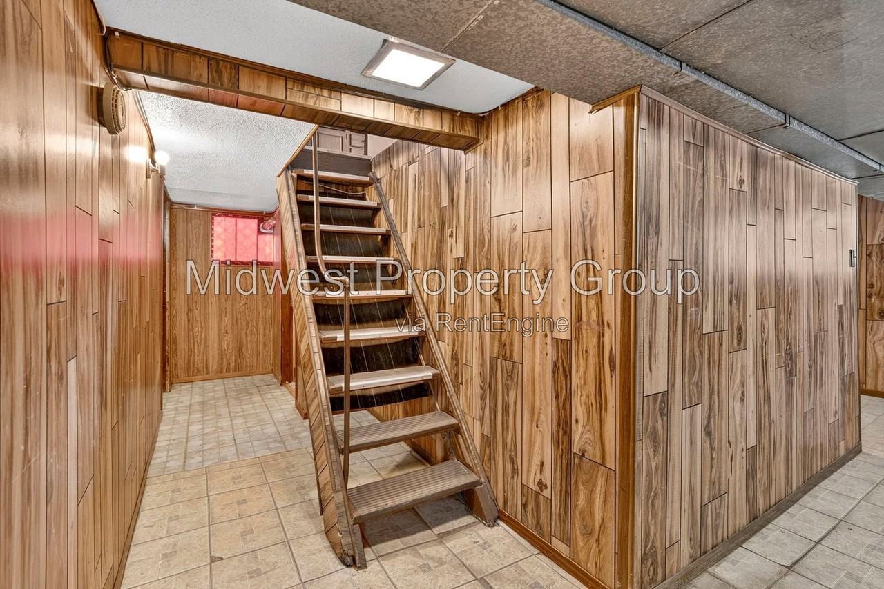 1208 Verl Pl - Photo 6 of 27