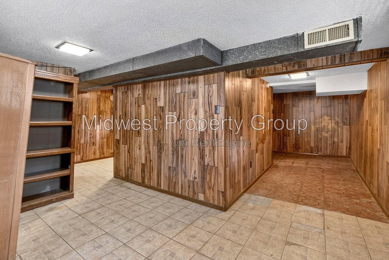 1208 Verl Pl - Photo 7 of 27