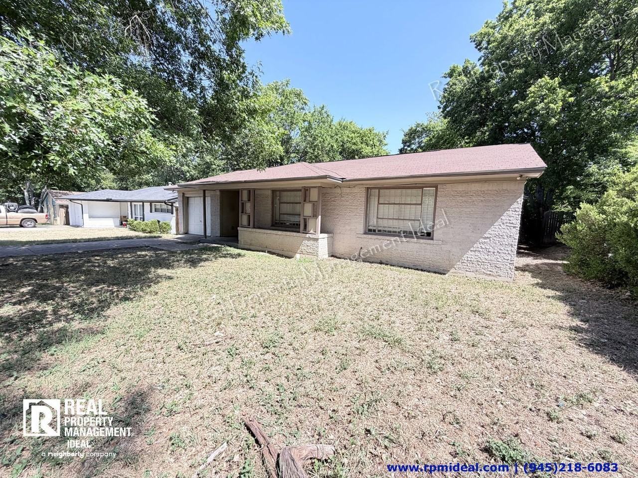 619 Midvale Dr - Photo 2 of 27