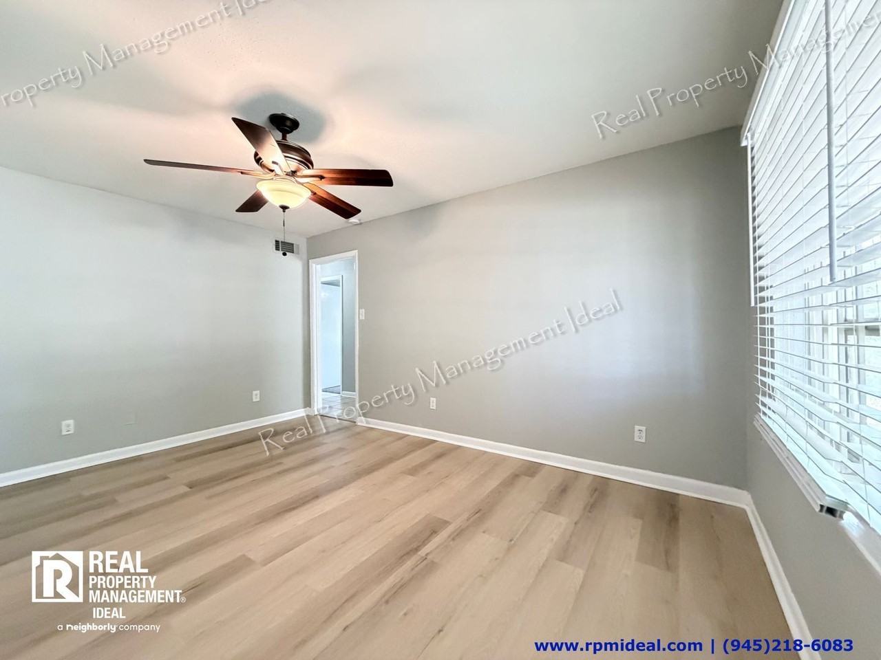 619 Midvale Dr - Photo 4 of 27