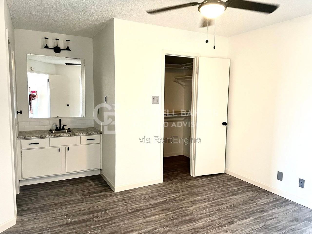604 Nw 15th St #24 - Photo 4 of 12