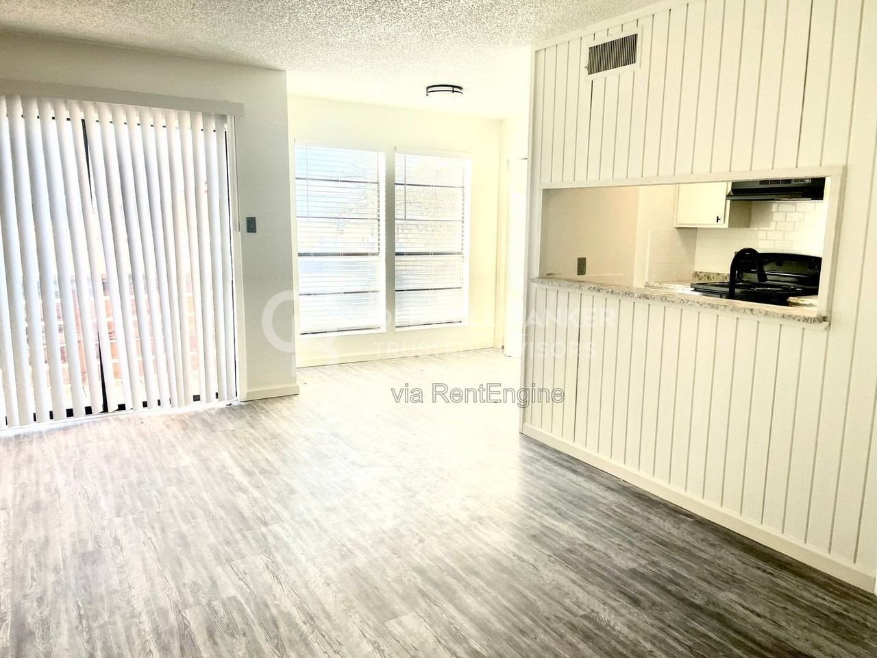 604 Nw 15th St #24 - Photo 5 of 12