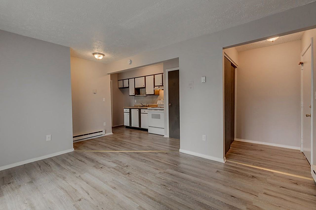 422 S Miami Ave #2 - Photo 4 of 9