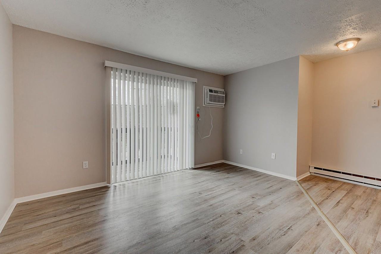 422 S Miami Ave #2 - Photo 7 of 9