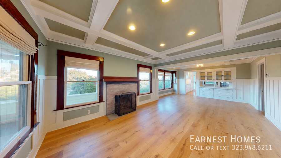 2256 Ewing St - Photo 6 of 27