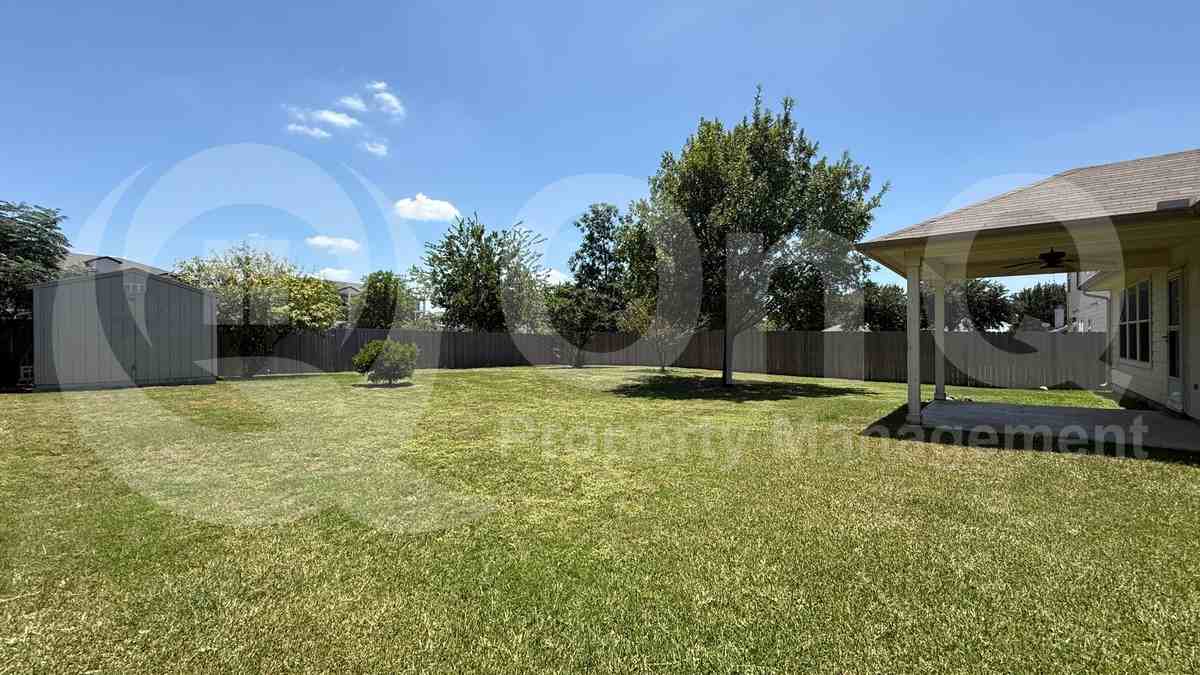18805 Edinburgh Castle Rd - Photo 5 of 26