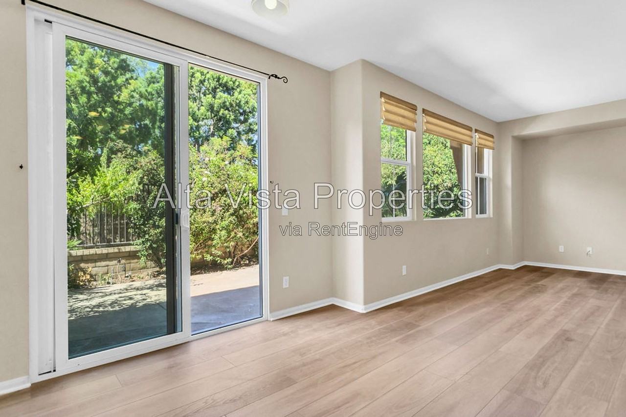 2785 Matera Ln - Photo 4 of 36