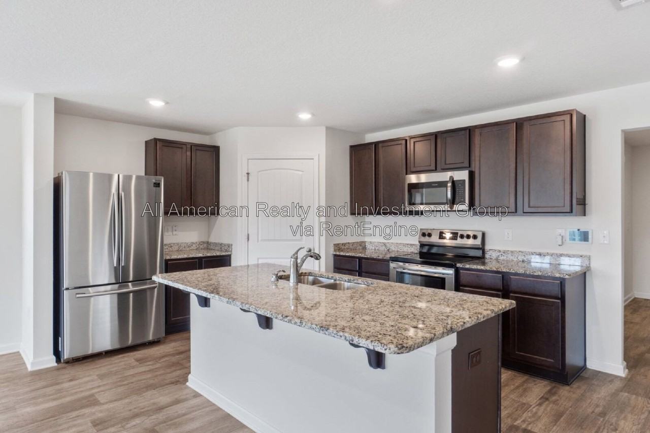 921 Merganser Way - Photo 3 of 27