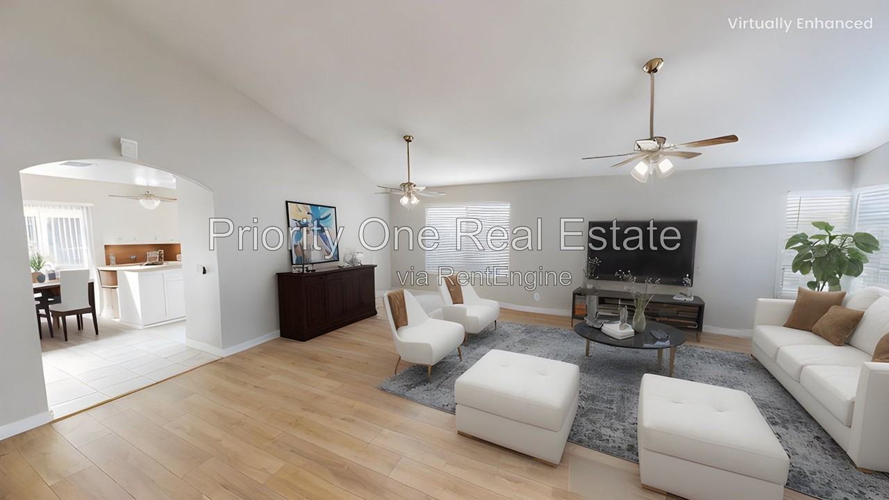 12441 Kestrel St - Photo 2 of 26
