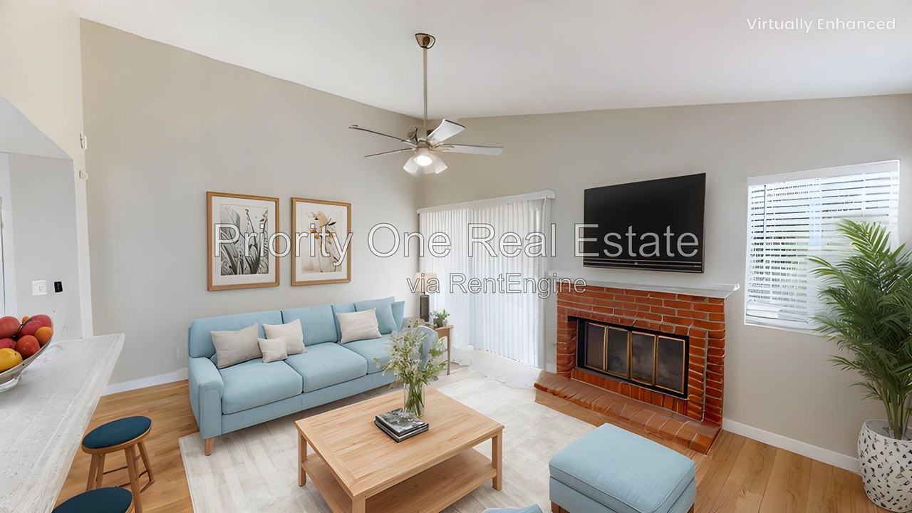 12441 Kestrel St - Photo 3 of 26