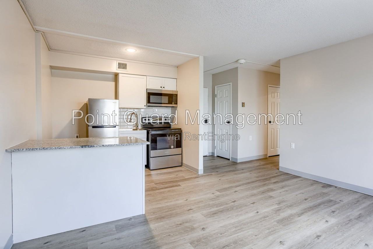 7300 Graceland Dr #334
