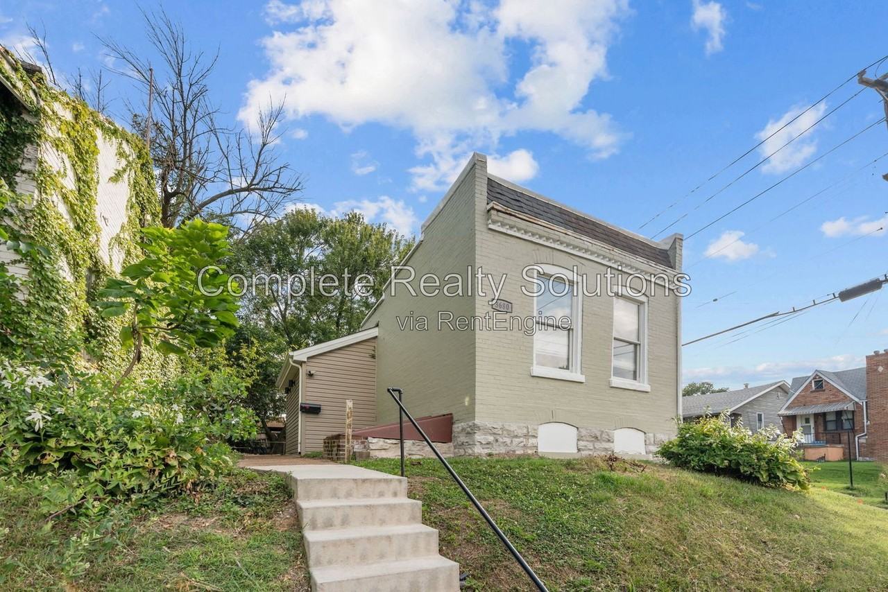 3680 Blow St - Photo 2 of 19