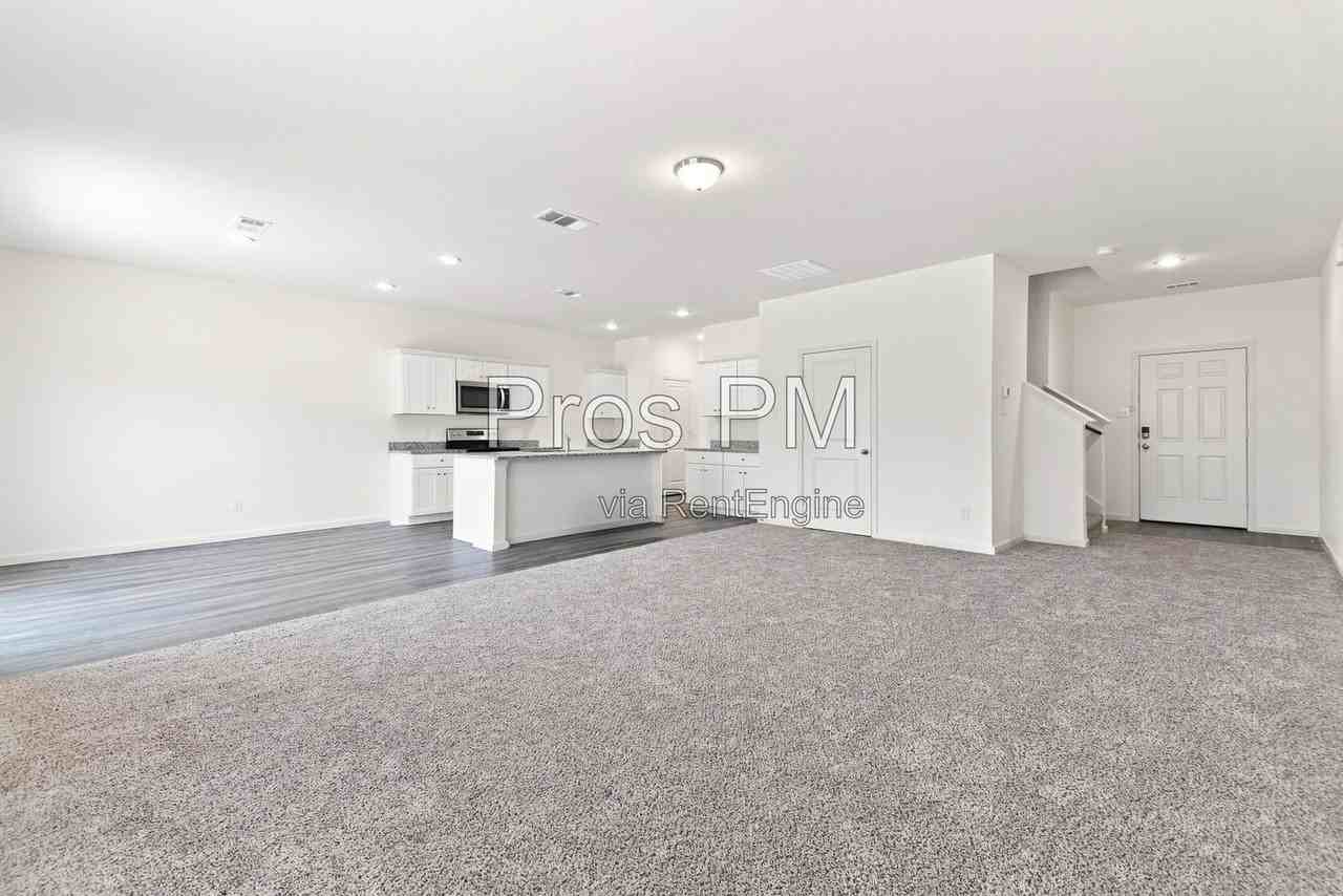 6520 Calico Ln - Photo 4 of 17
