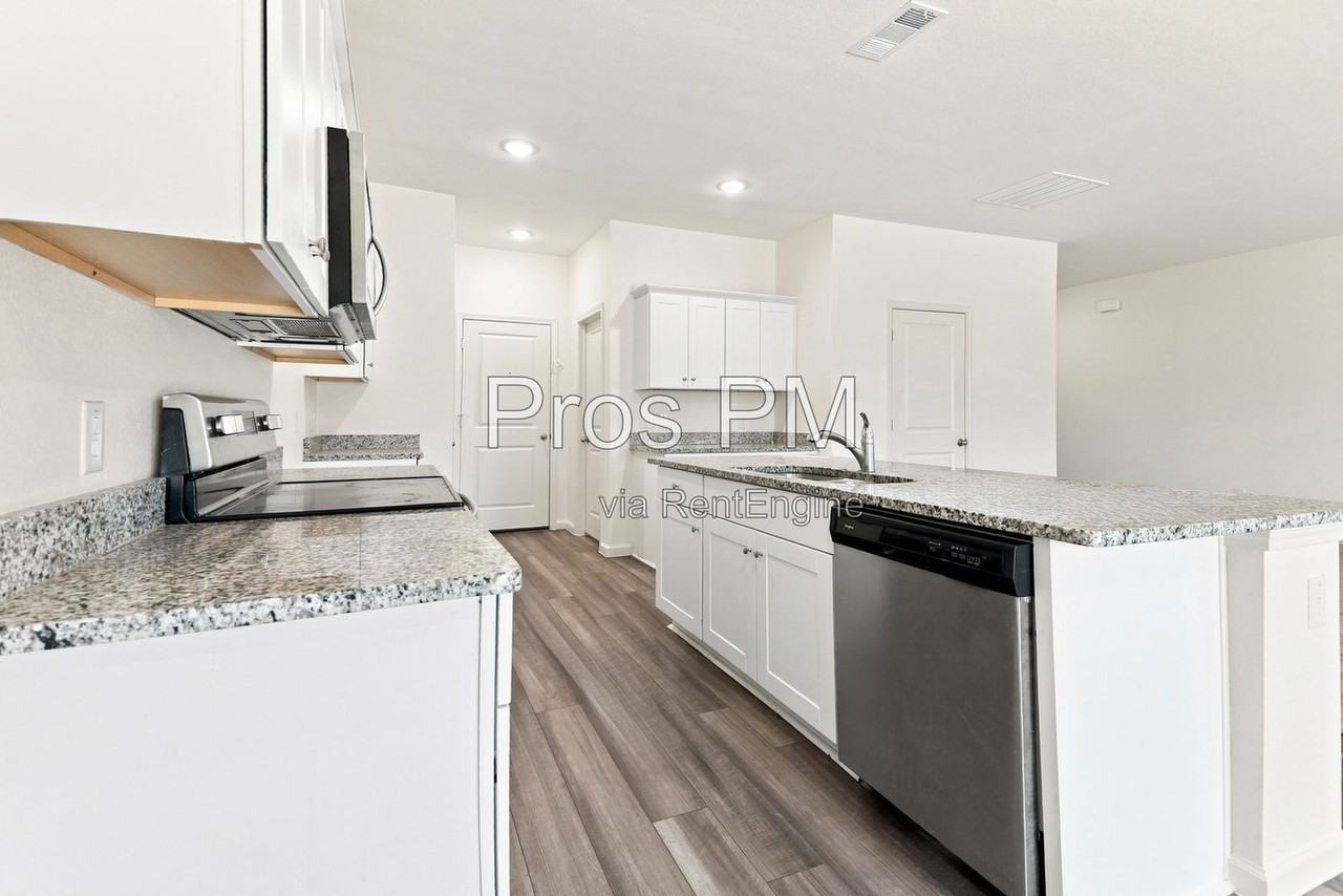 6520 Calico Ln - Photo 6 of 17