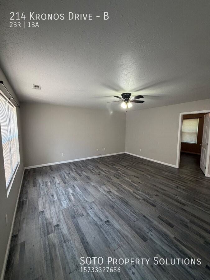 214 Kronos Dr #B - Photo 2 of 11