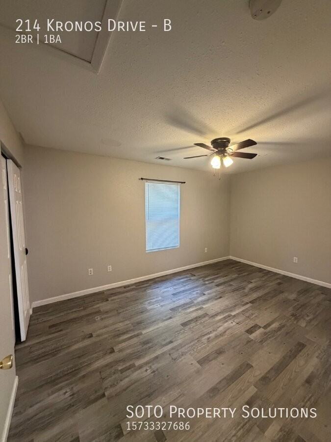 214 Kronos Dr #B - Photo 4 of 11