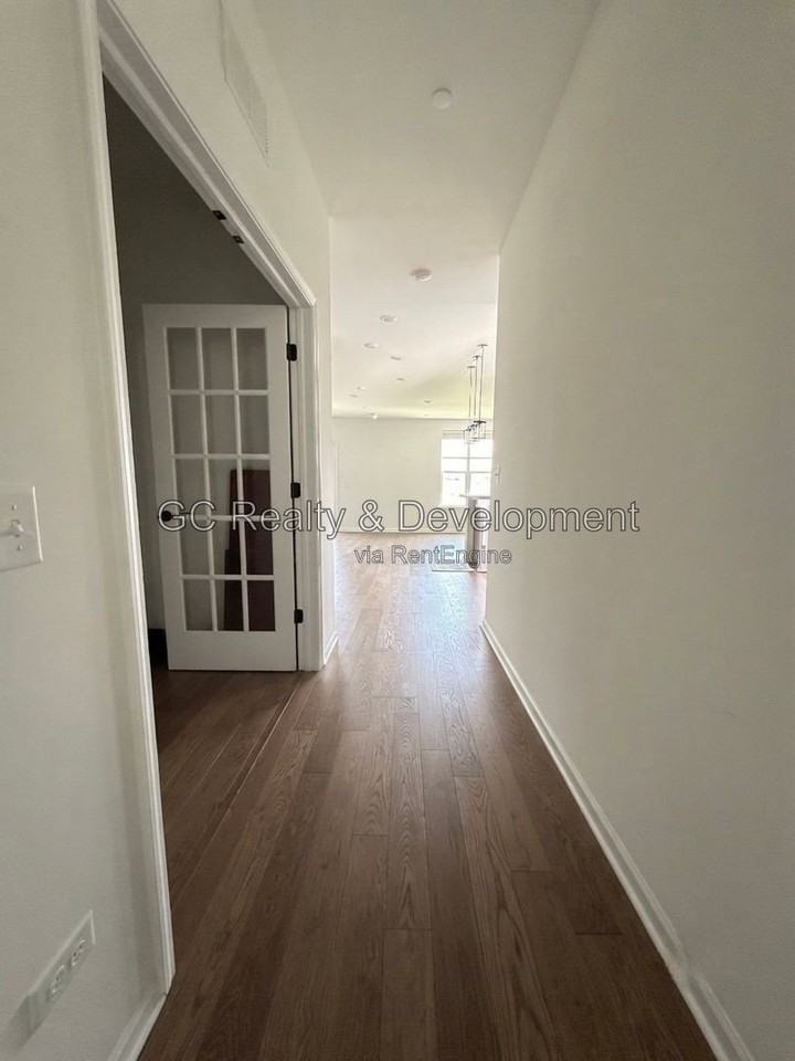 315 Didier Ct - Photo 5 of 23