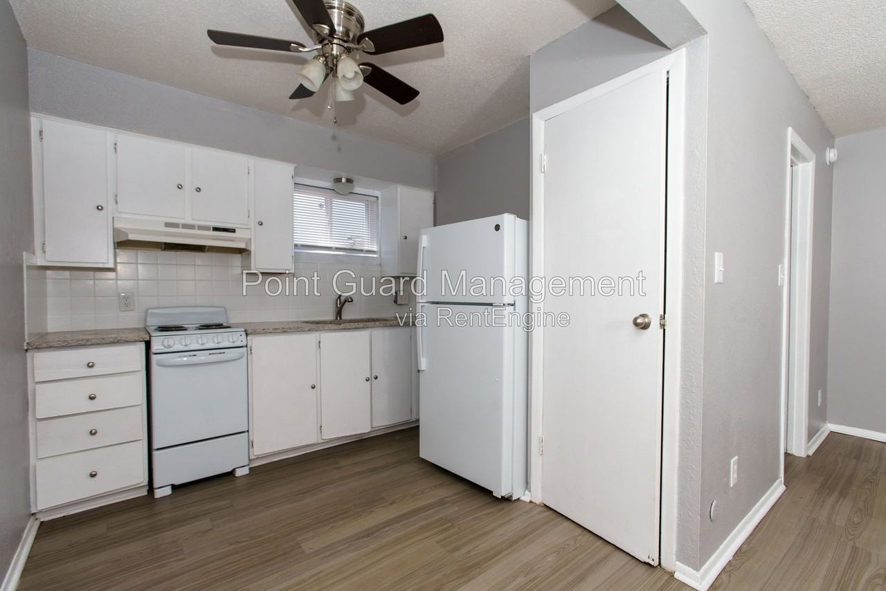 808 N West St #31 - Photo 2 of 13