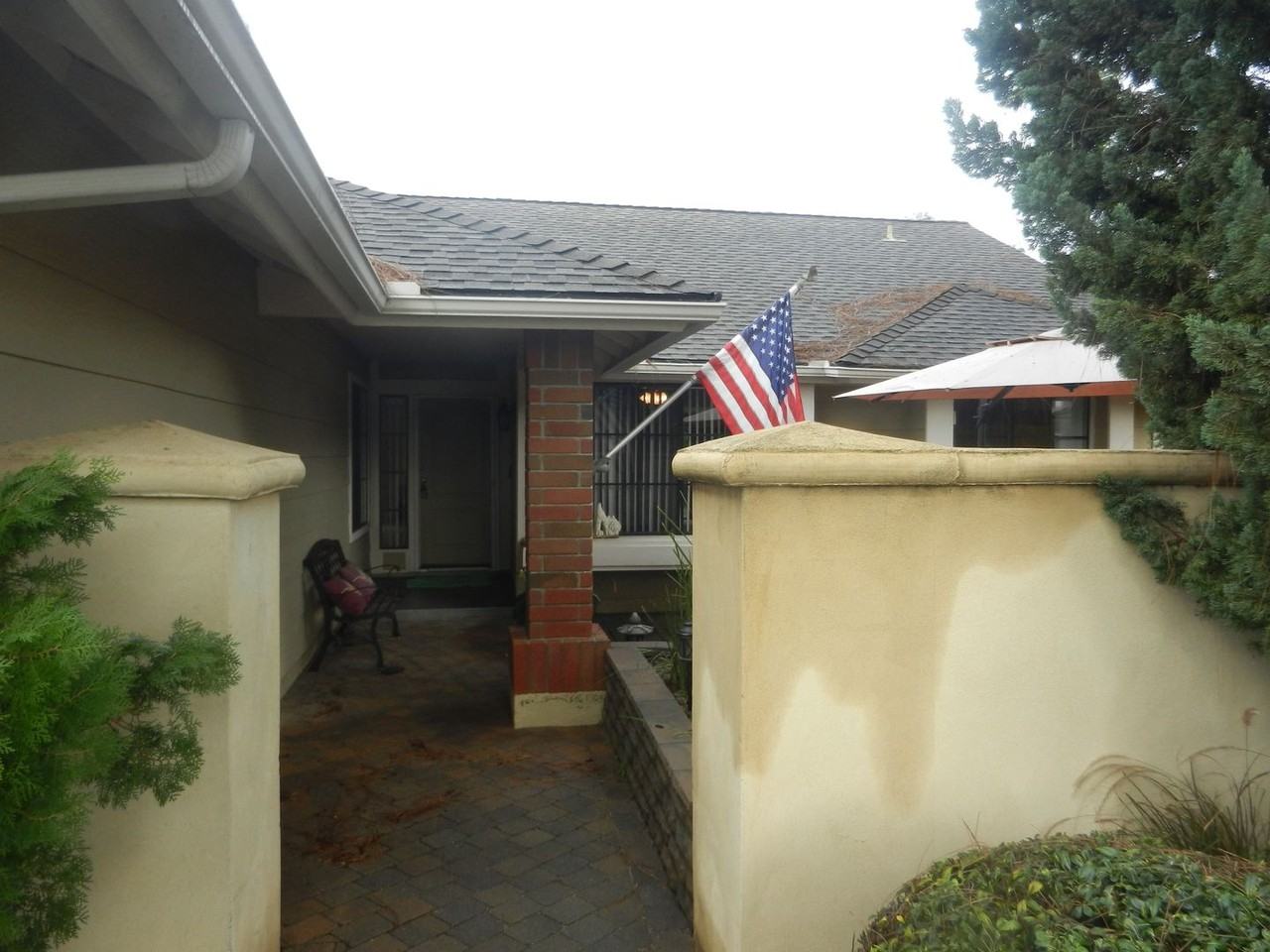 4473 Augusta Dr - Photo 3 of 33