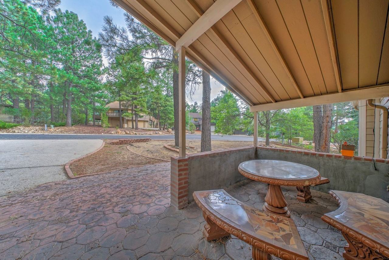 1540 N Spanish Moss Way - Photo 4 of 29