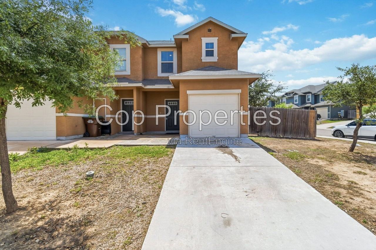 6011 Jax Way #104 - Photo 2 of 33