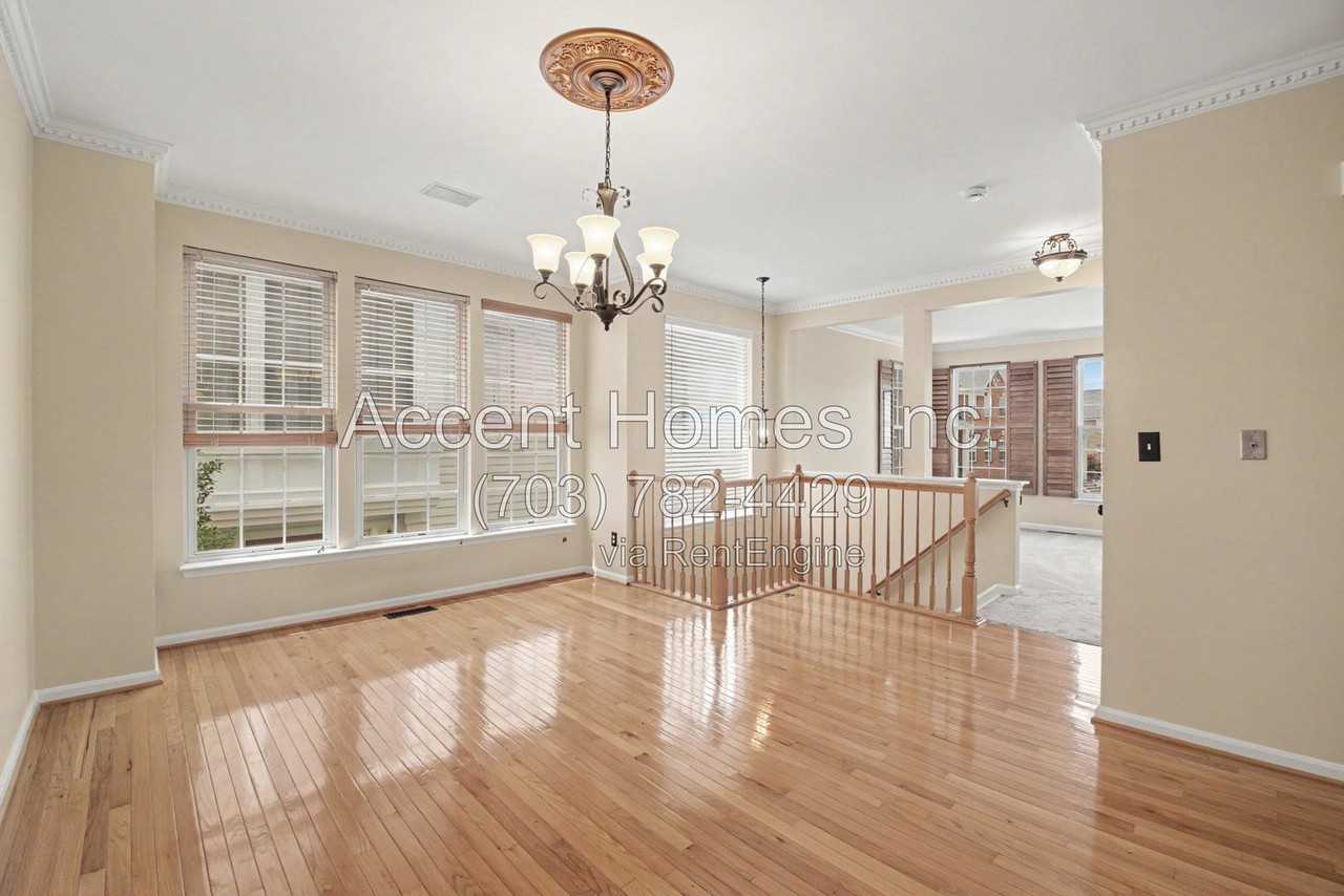 20864 Pitt Ter - Photo 7 of 28
