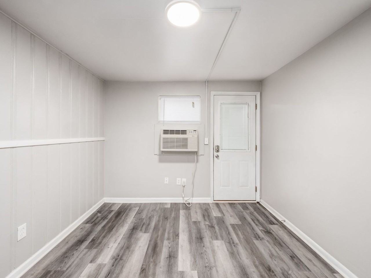 76 W 8th Ave #D1 - Photo 4 of 22