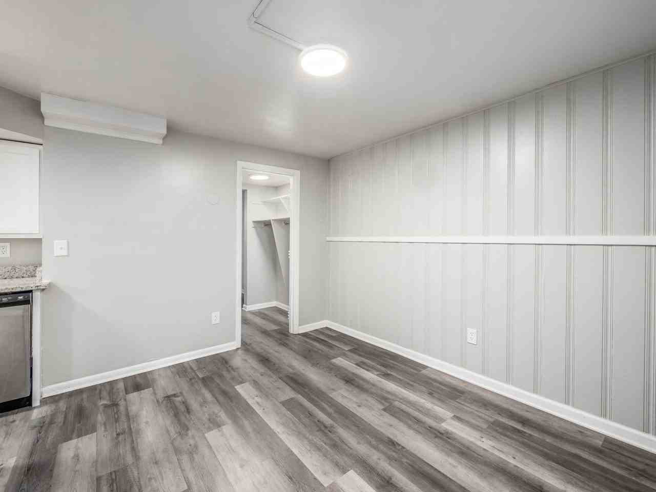 76 W 8th Ave #D1 - Photo 6 of 22