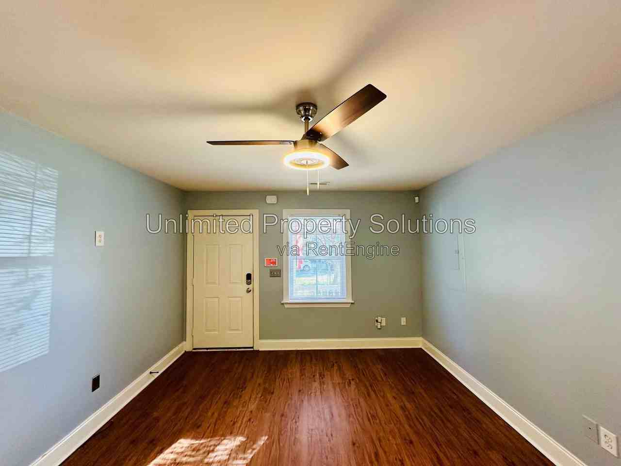 408 S 7th St - Photo 4 of 17