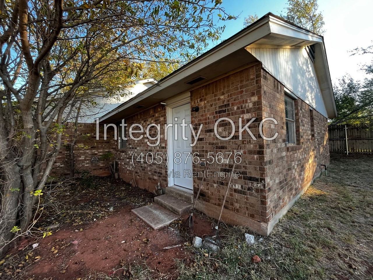 3316 Se 57th St - Photo 4 of 21