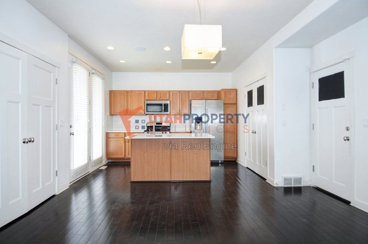 5083 W Digory Dr - Photo 7 of 26