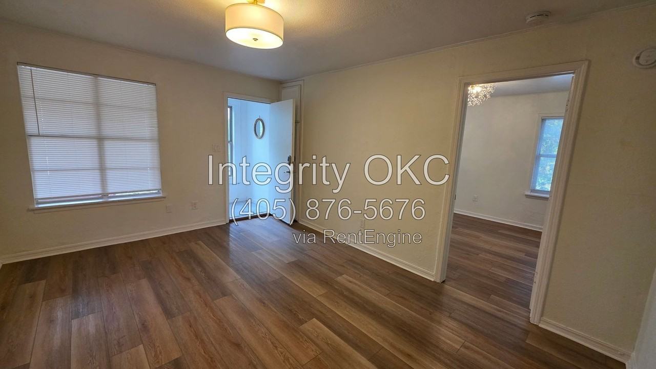 2816 N Walker Ave - Photo 6 of 15