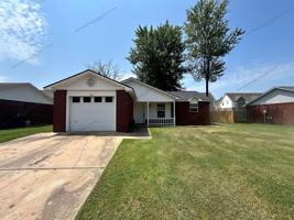 featured image of 1911 Whippoorwill Dr