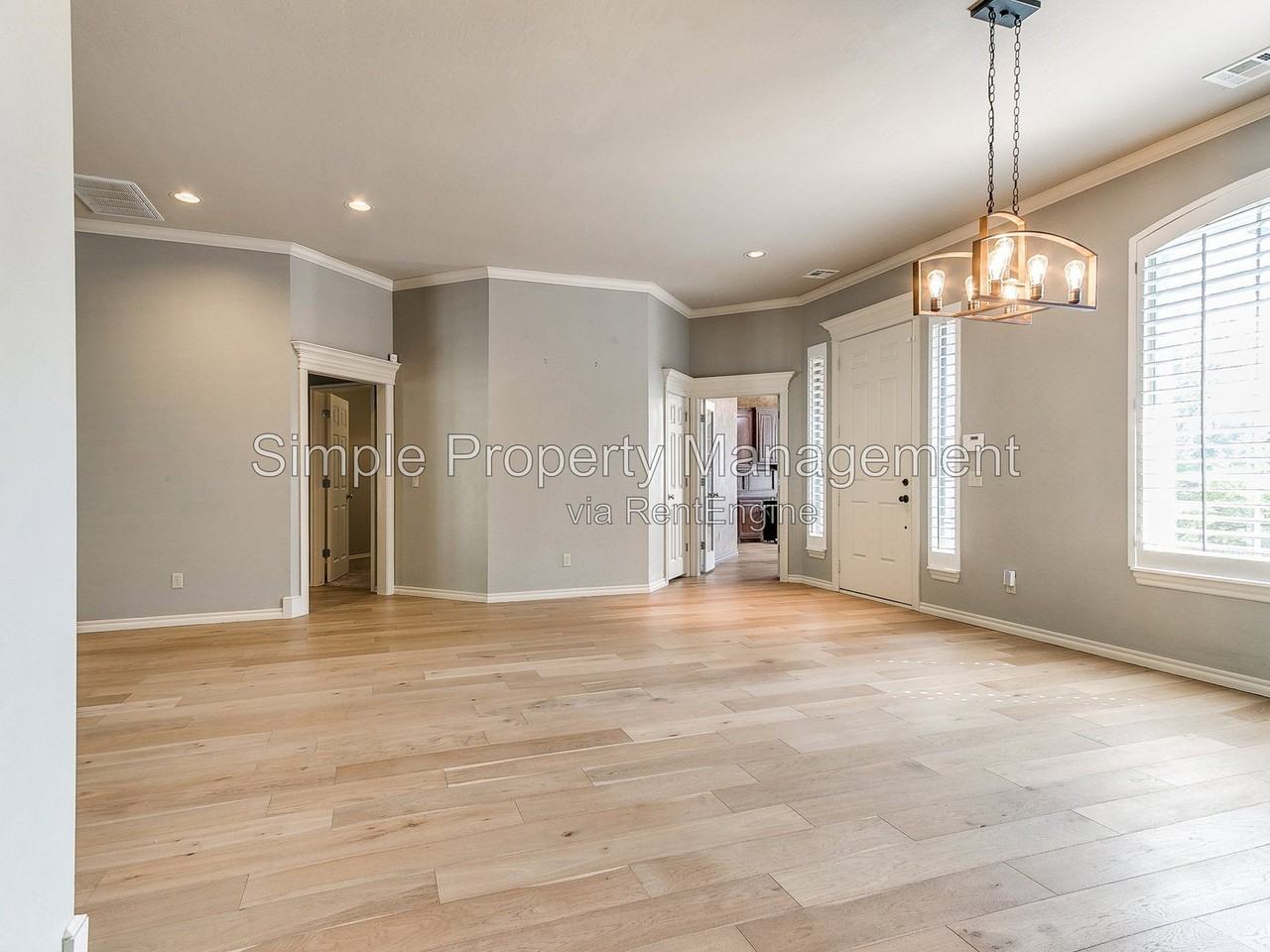 10709 Green Valley Rd - Photo 4 of 50