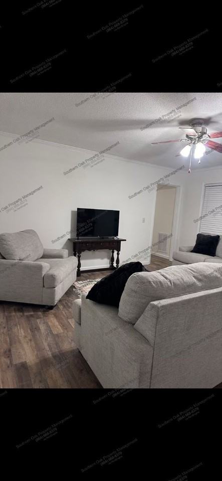 500 Shady Pine Dr - Photo 3 of 15