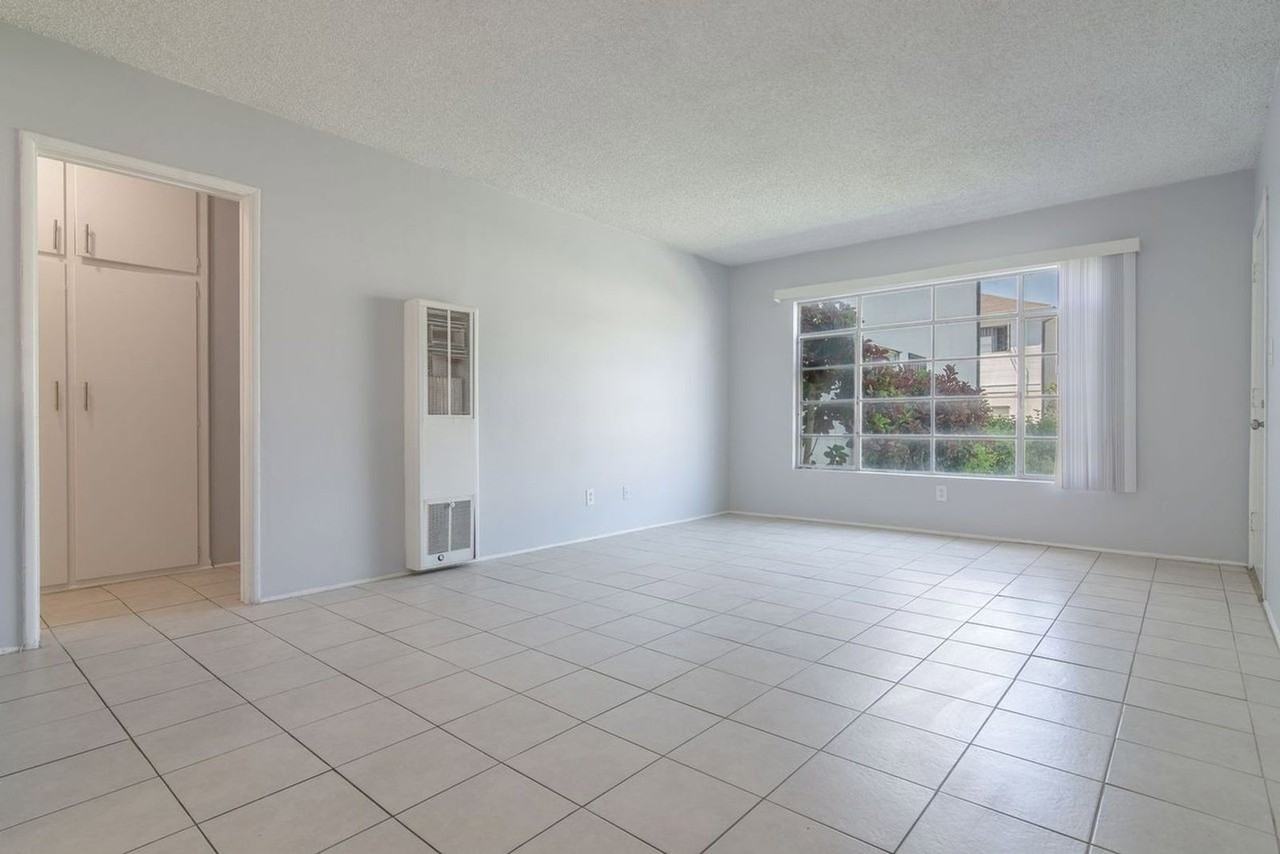 3868 Potomac Ave #6A - Photo 4 of 16