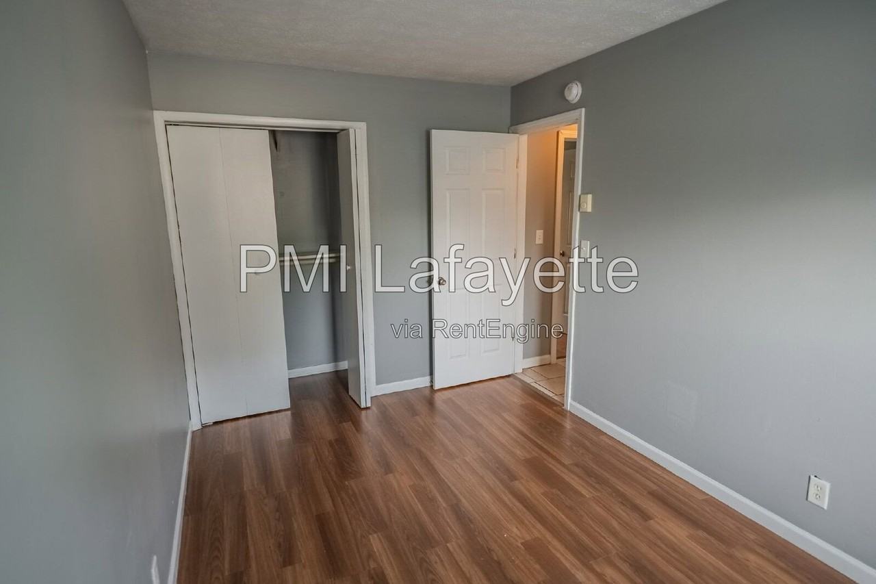 141 Tomahawk Ln - Photo 7 of 16