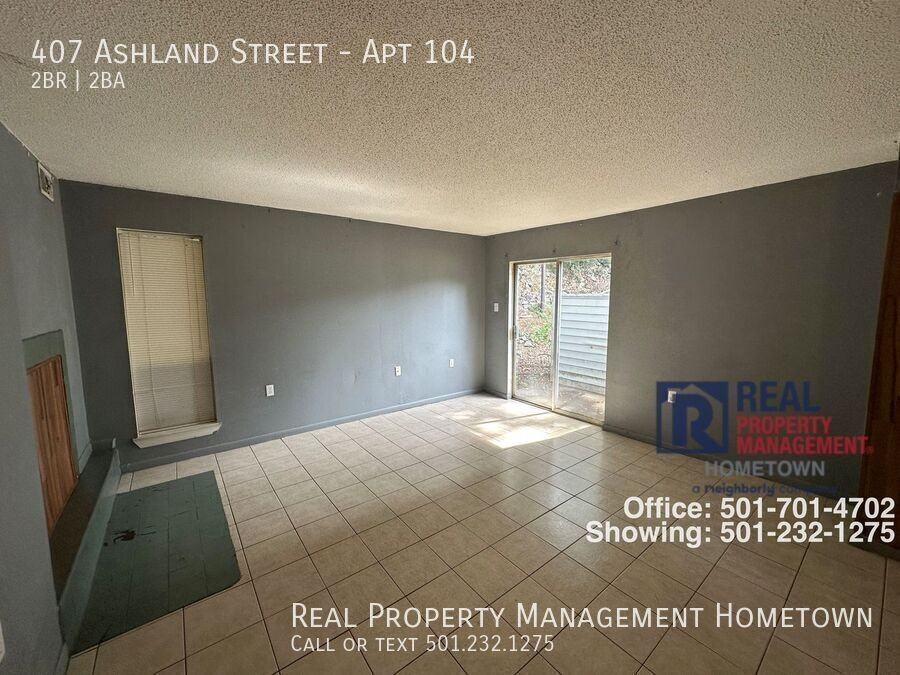 407 Ashland St #104 - Photo 3 of 13