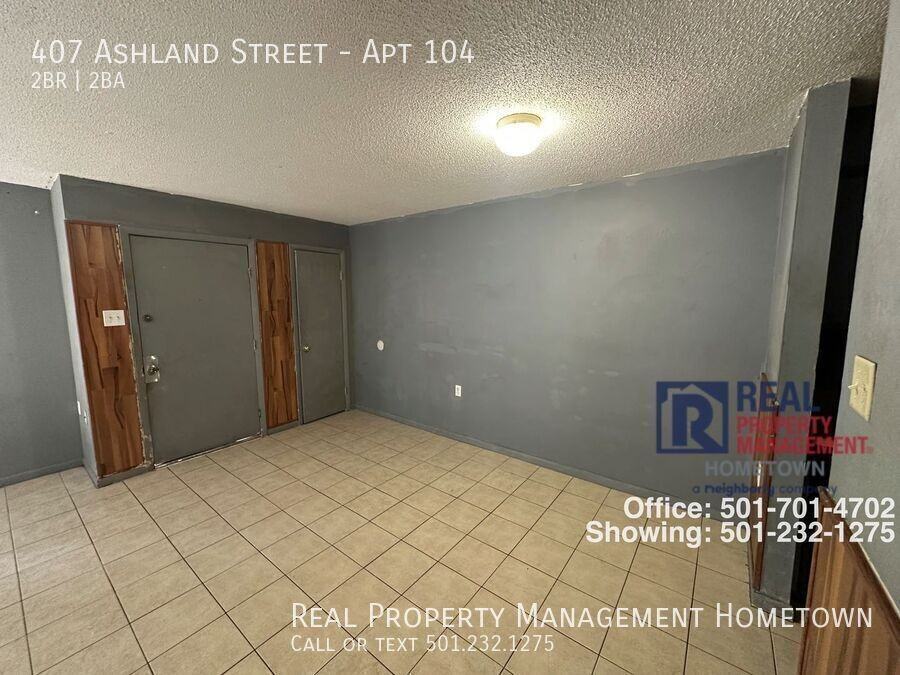 407 Ashland St #104 - Photo 4 of 13