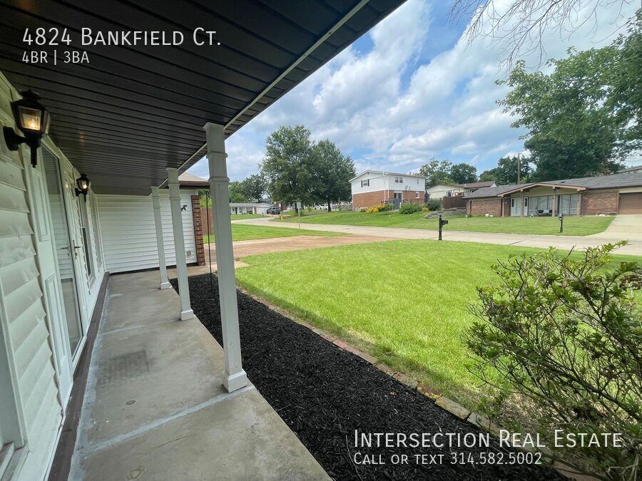 4824 Bankfield Ct - Photo 4 of 36