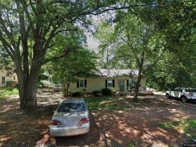 108 Hawthorne Dr - Photo 1 of 1