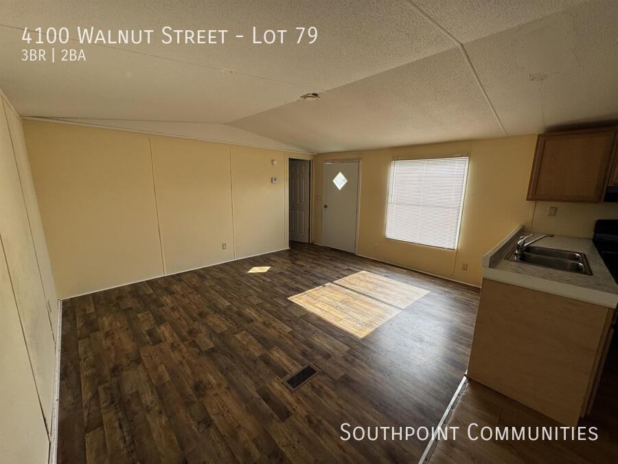 4100 Walnut St - Photo 2 of 10