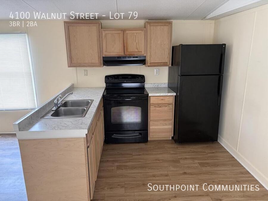 4100 Walnut St - Photo 4 of 10