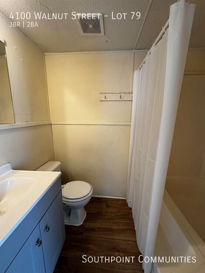 4100 Walnut St - Photo 6 of 10