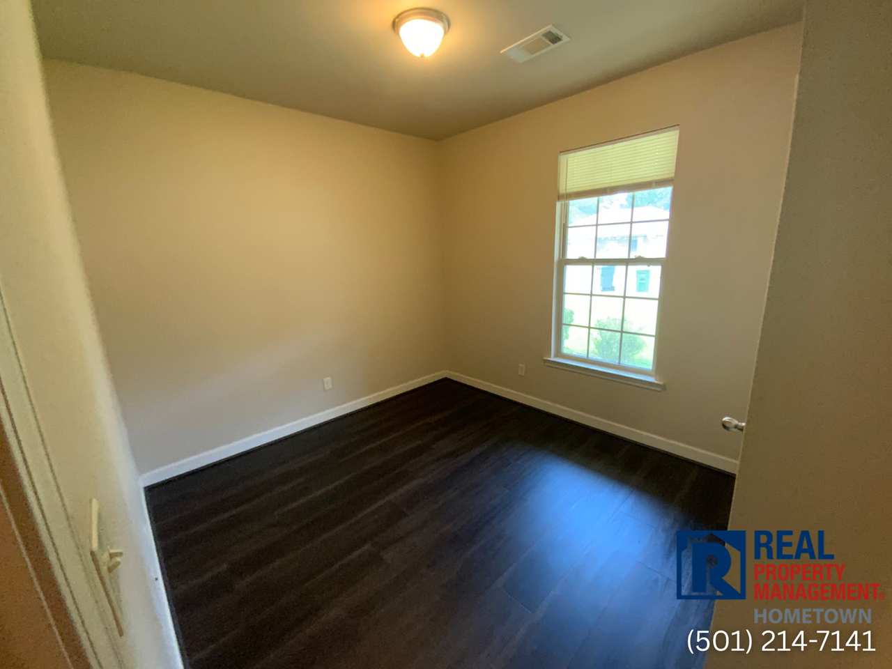 7503 Royal Oaks Dr - Photo 6 of 20