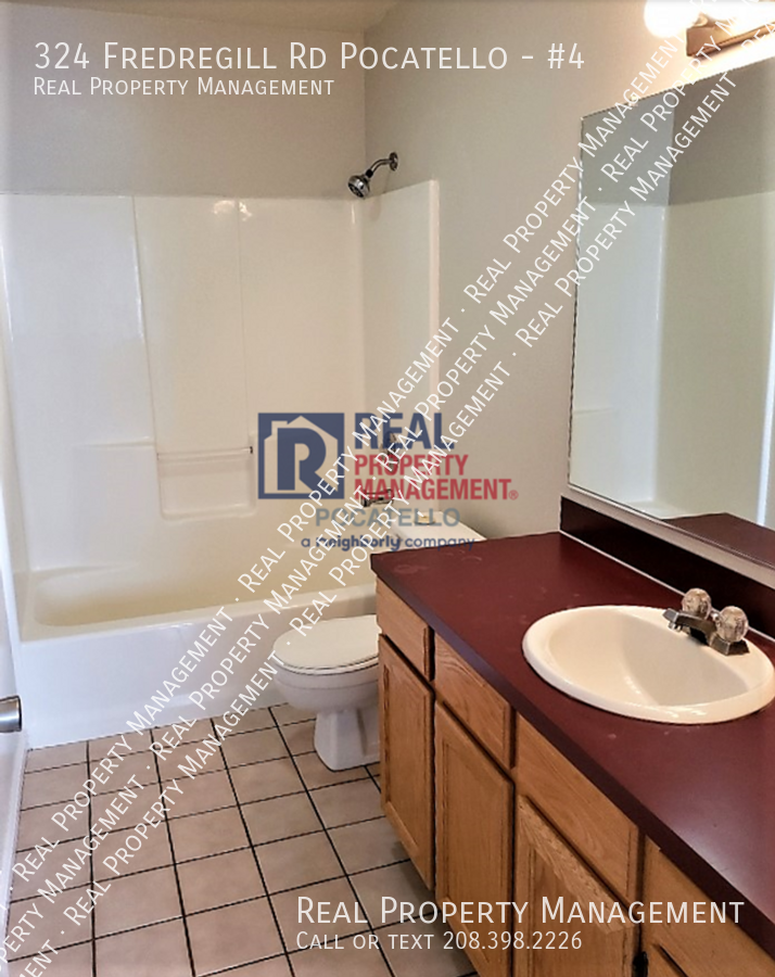 324 Fredregill Rd #4 - Photo 5 of 9