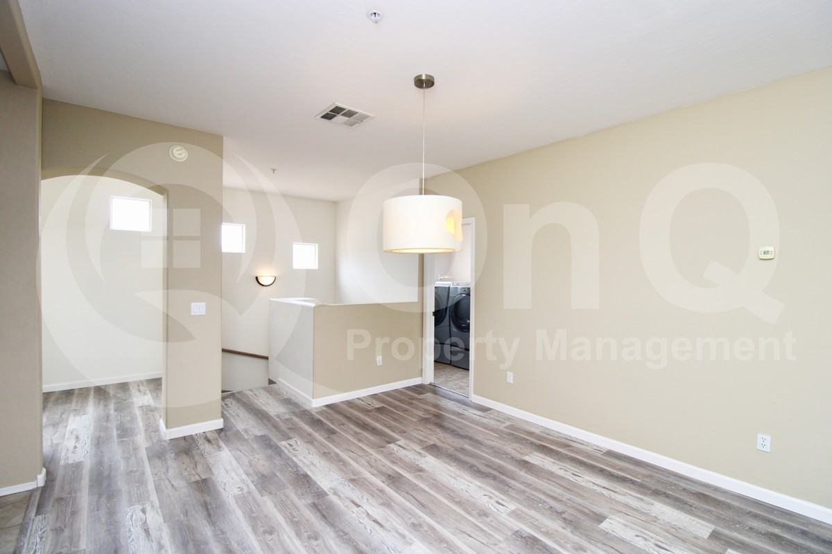 16410 S 12th St #233 - Photo 4 of 19