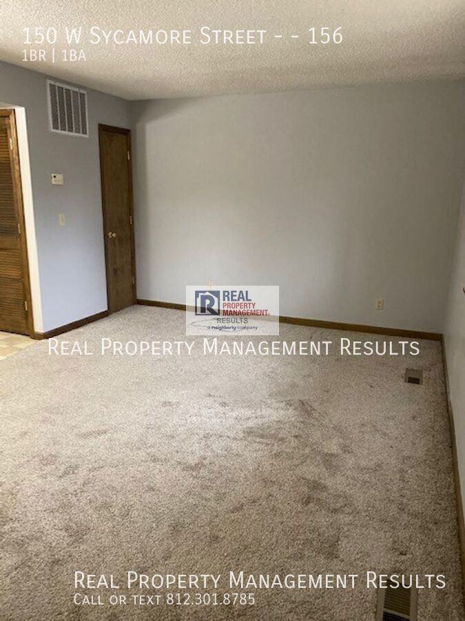 150 W Sycamore St #156 - Photo 2 of 10